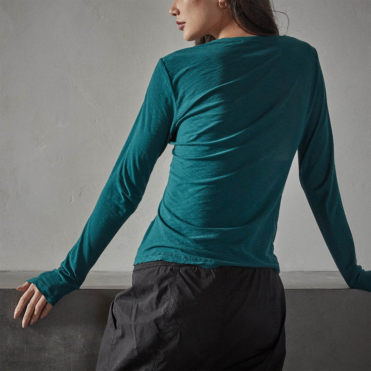 Sheer Slub Long Sleeve Crew in Jewel | James Perse Los Angeles