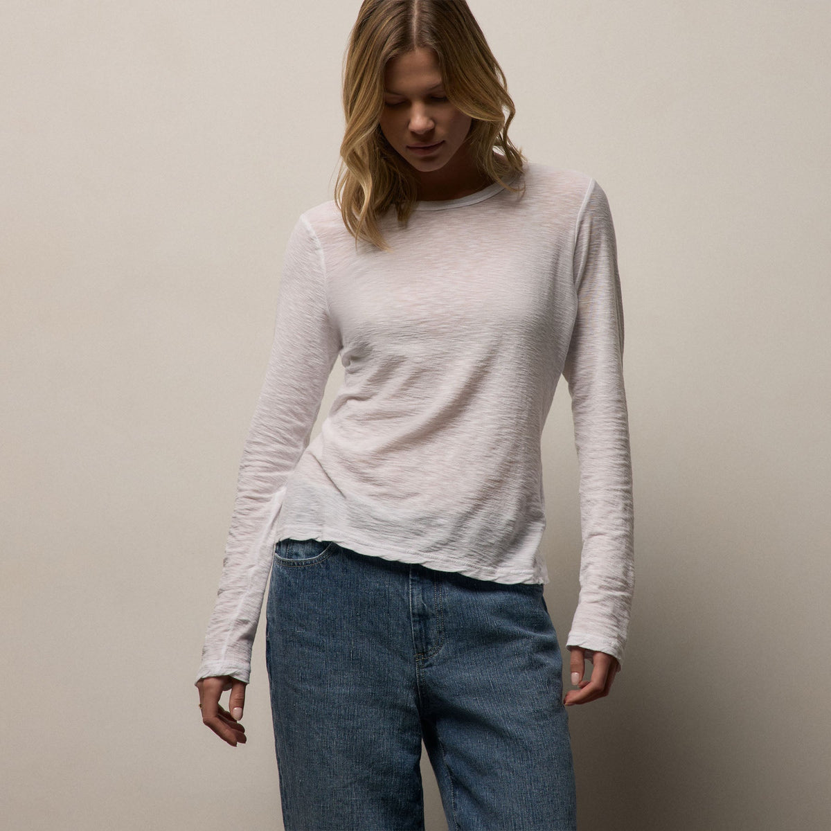 Sheer Slub Long Sleeve Crew in White | James Perse Los Angeles