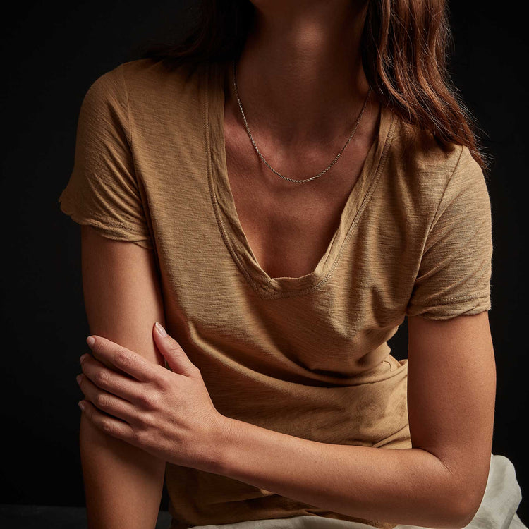 Sheer Slub Casual V Neck - Bronze | James Perse Los Angeles