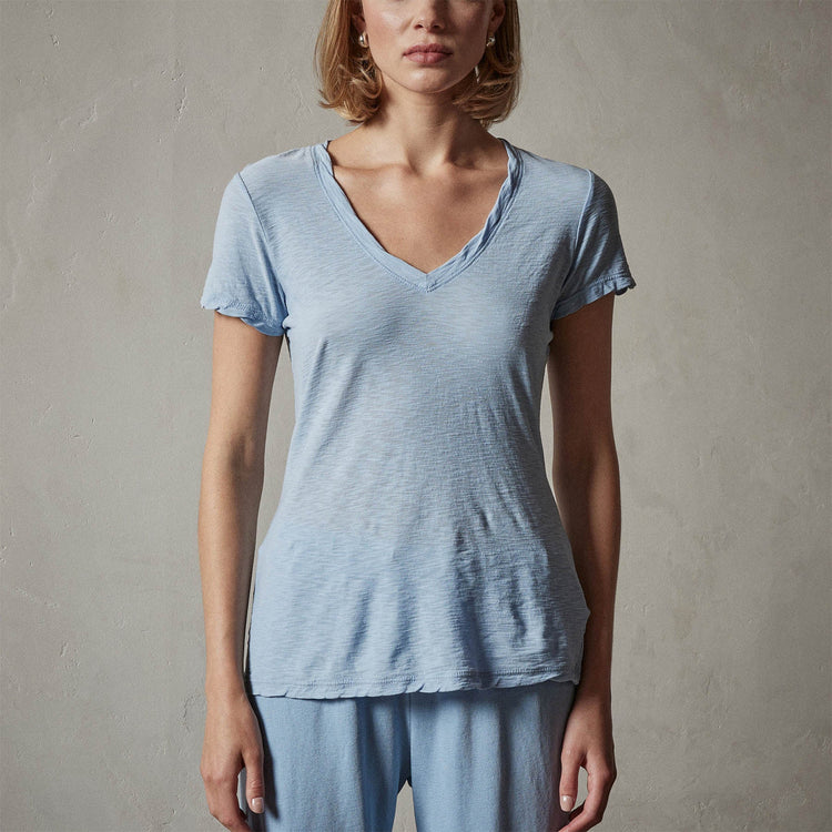 Sheer Slub Casual V Neck in Delta | James Perse Los Angeles