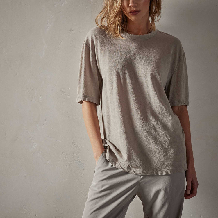 Crepe Jersey Overiszed Short Sleeve Crew in Silt | James Perse Los Angeles 