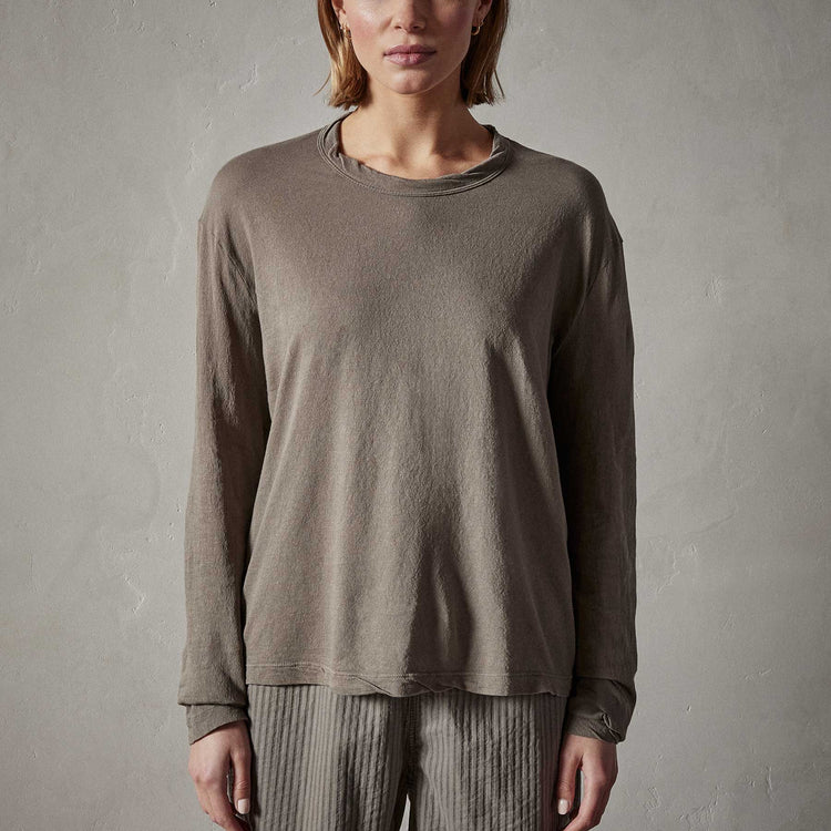 Crepe Jersey Oversized Long Sleeve Crew in River Rock | James Perse Los Angeles