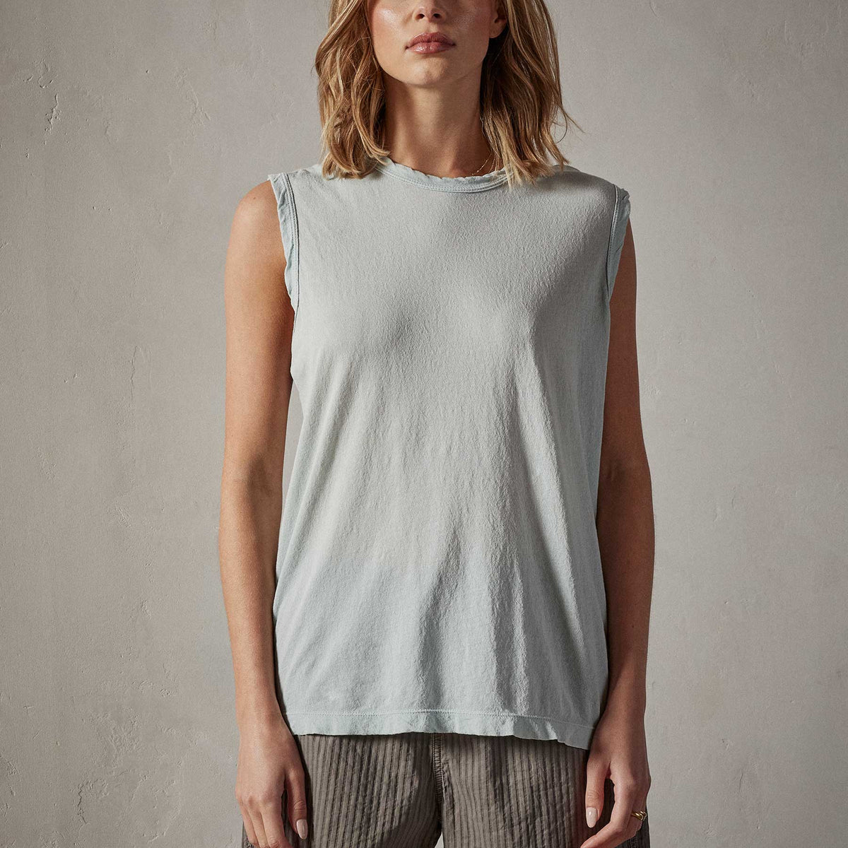 Crepe Jersey Muscle Crew in Ocean Spray Pigment | James Perse Los Angeles 