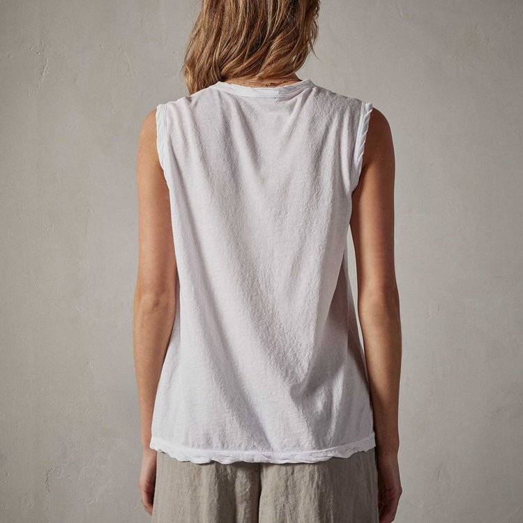Crepe Jersey Muscle Crew in White | James Perse Los Angeles 