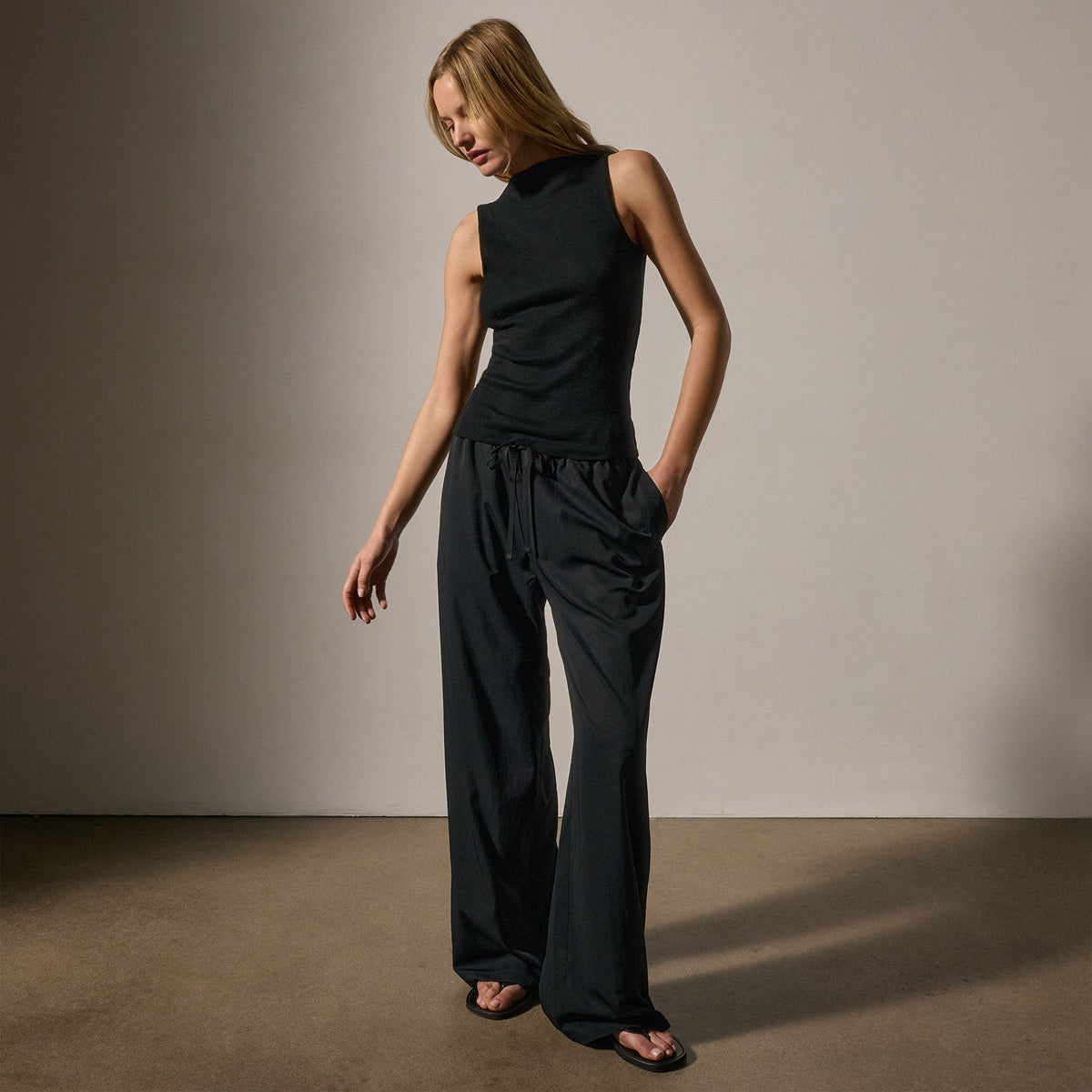 Cotton Cashmere Rib Boat Neck Top in Black | James Perse Los Angeles