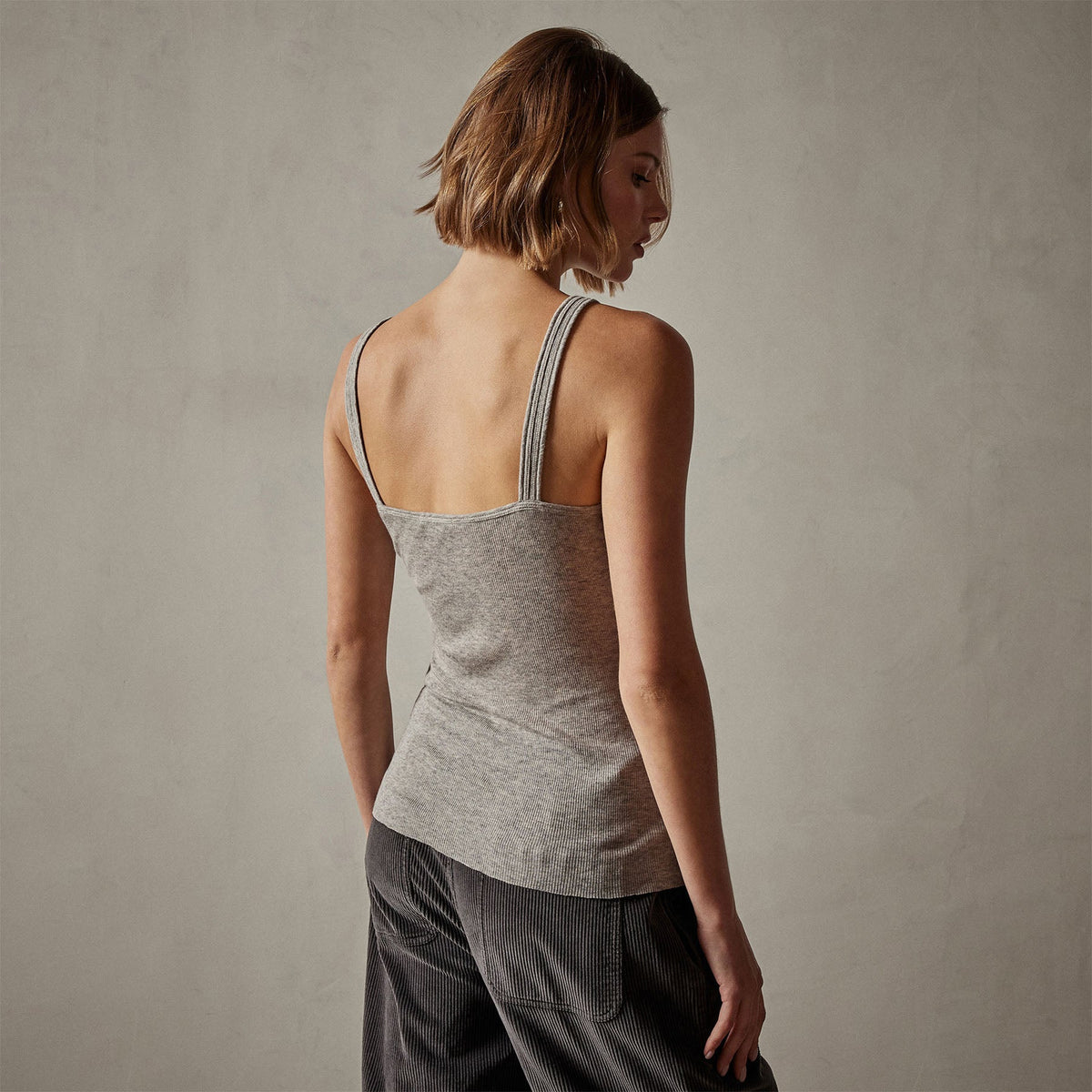 Cotton Cashmere Blend Ribbed Tank in Heather Grey | James Perse Los Angeles