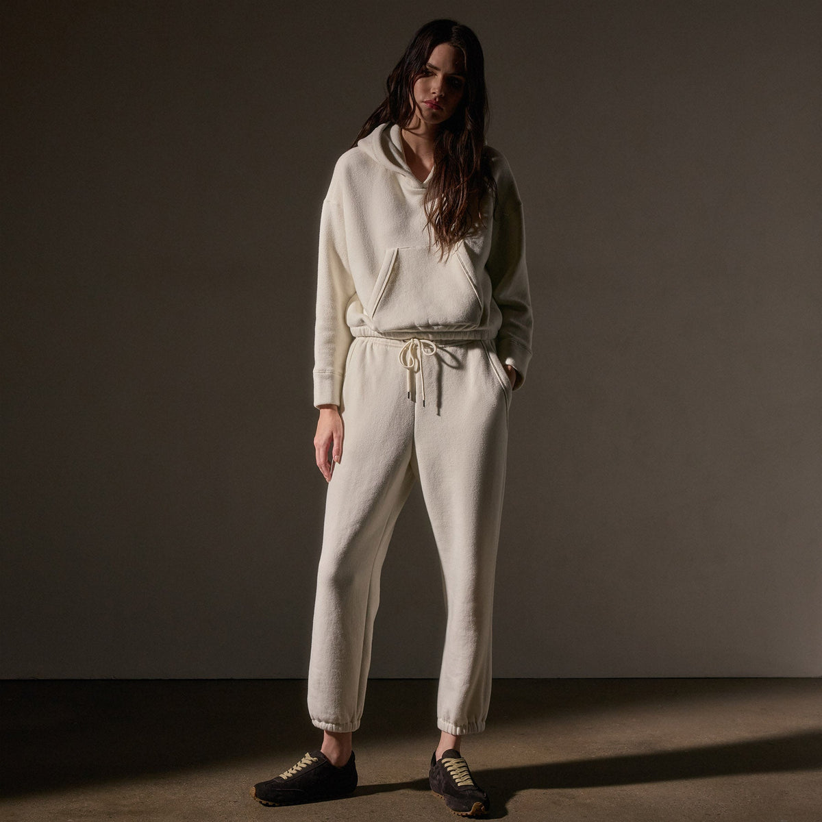 Cozy Oversized Sweat Pant  in Ivory | James Perse Los Angeles