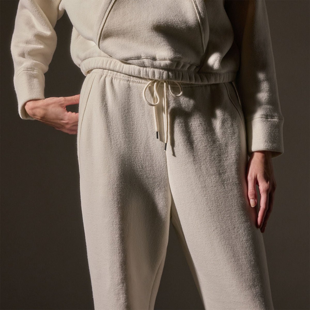 Cozy Oversized Sweat Pant  in Ivory | James Perse Los Angeles