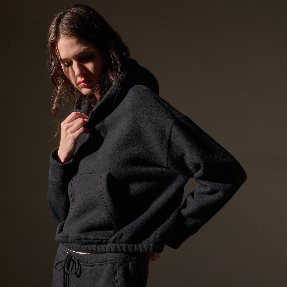 Oversized Hooded Sweat Top  in Black | James Perse Los Angeles