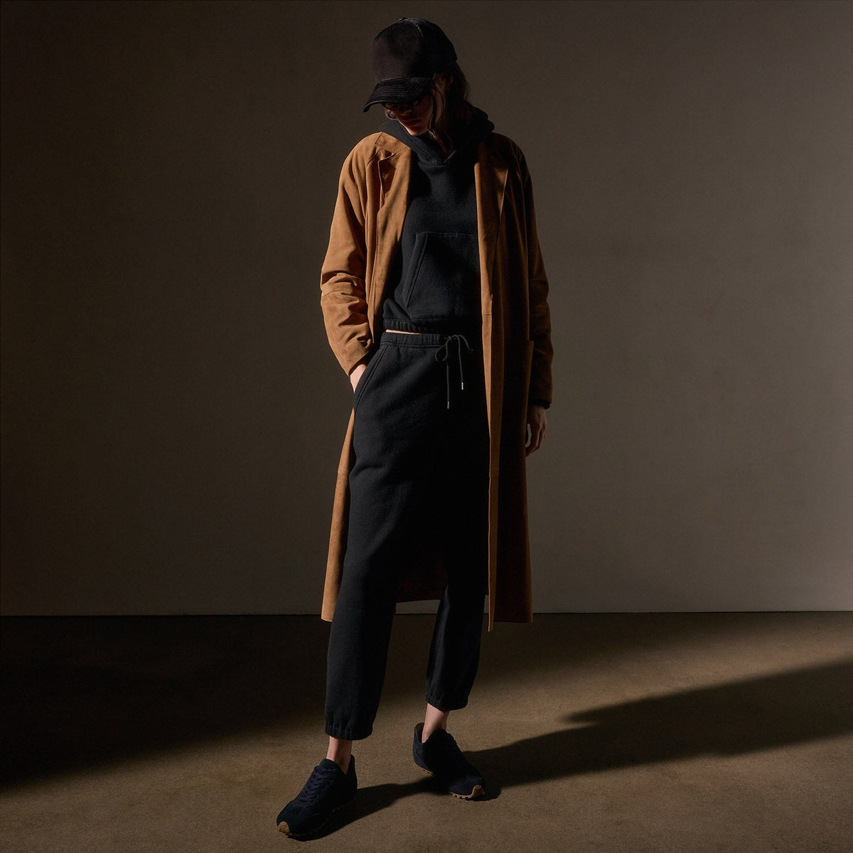 Oversized Hooded Sweat Top  in Black | James Perse Los Angeles