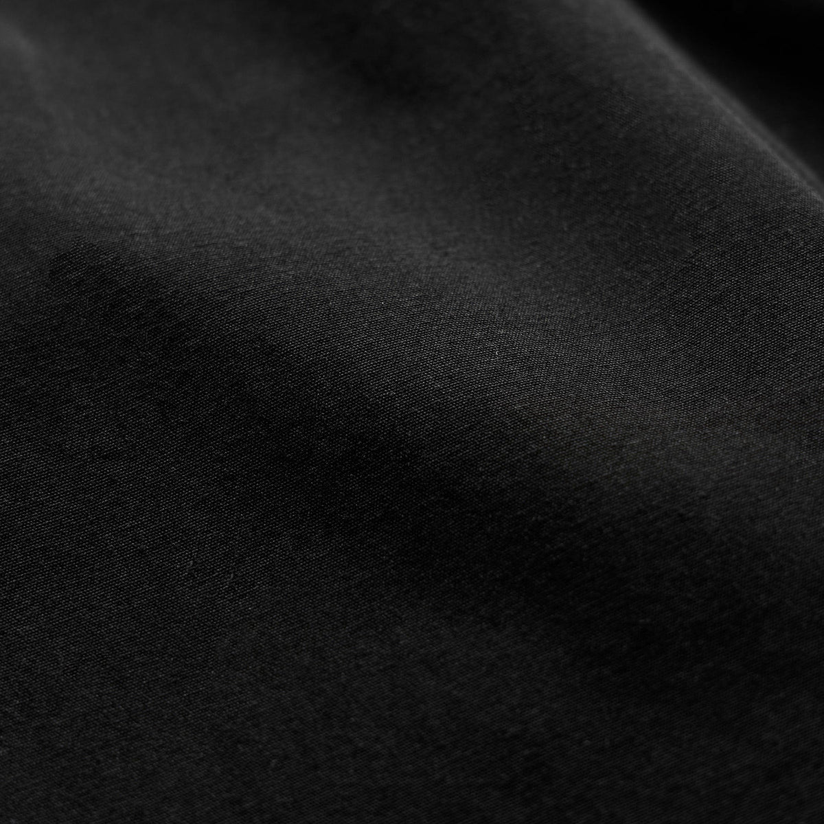 Italian Heavy Poplin Relaxed Short in Black | James Perse Los Angeles