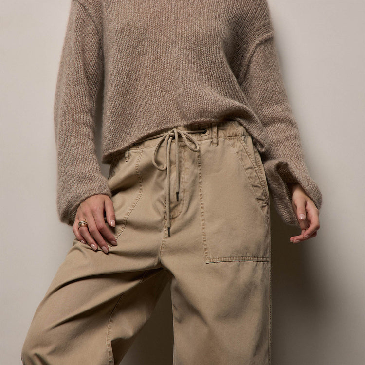 Cotton Cashmere Brushed Twill Pant in Light Khaki Pigment | James Perse Los Angeles