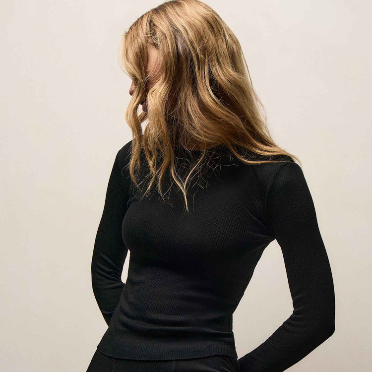 Wool Rib Long Sleeve Lounge Tee in Black | James Perse Los Angeles