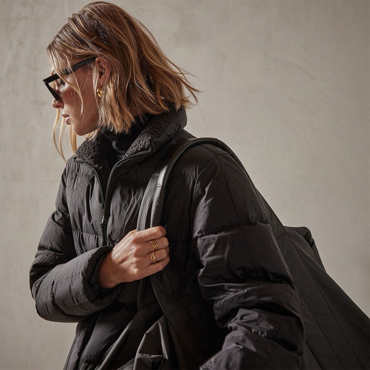 Side Stripe Puffer Jacket in Black/Black | James Perse Los Angeles