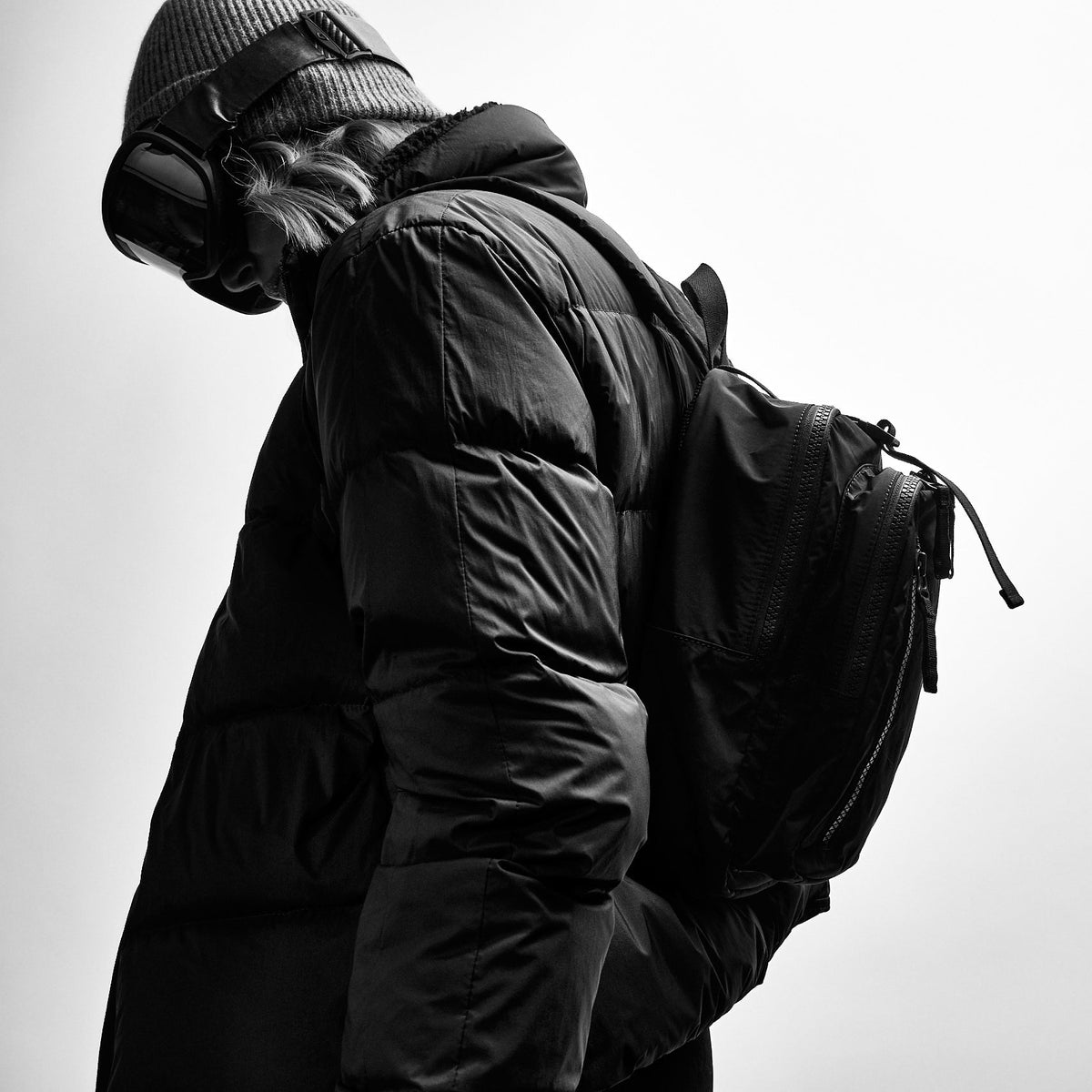 Side Stripe Puffer Jacket in Black/Black | James Perse Los Angeles