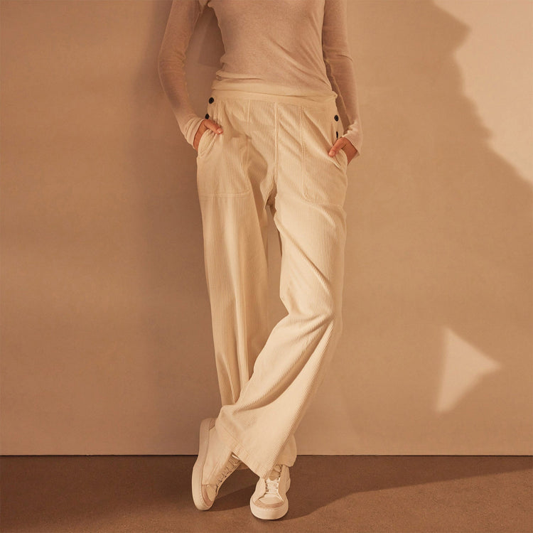 Pacifica Corduroy Pant in Canvas Pigment | James Perse Los Angeles