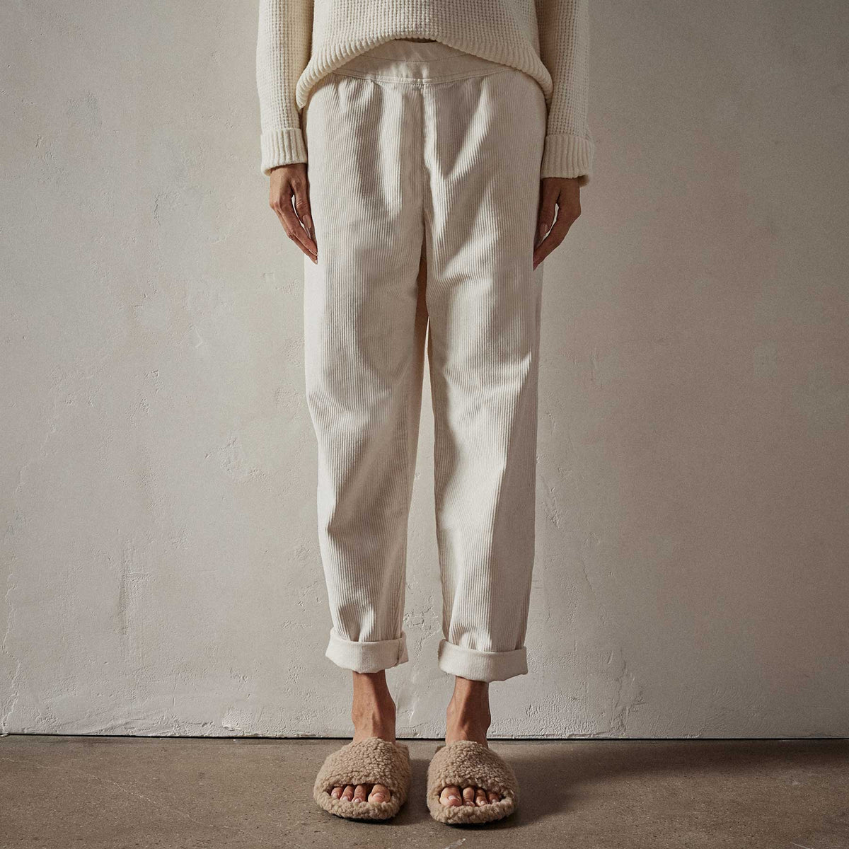 Relaxed Fit Corduroy Pant in Alabaster Pigment | James Perse Los Angeles