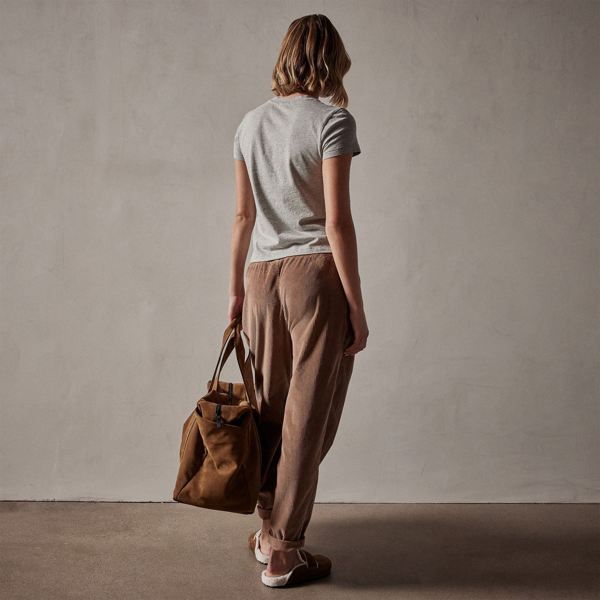 Relaxed Fit Corduroy Pant in Chestnut Pigment | James Perse Los Angeles