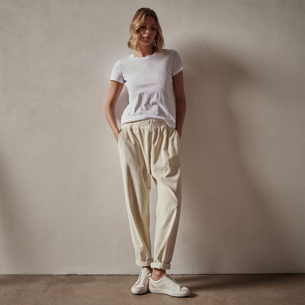 Relaxed Fit Corduroy Pant in Canvas Pigment | James Perse Los Angeles