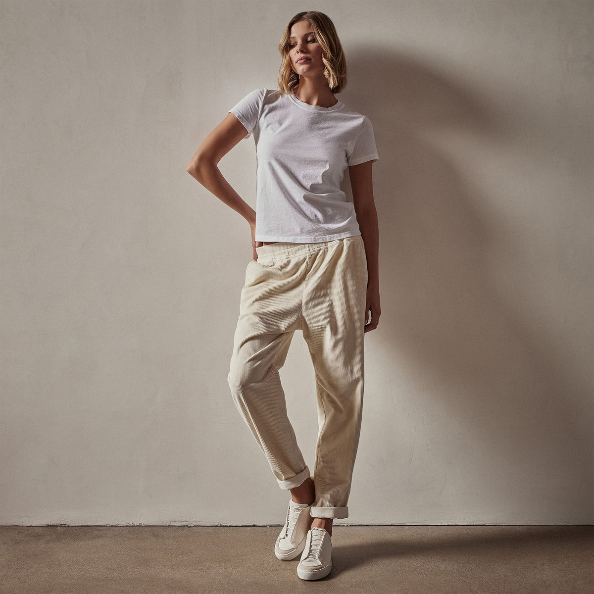 Relaxed Fit Corduroy Pant in Canvas Pigment | James Perse Los Angeles