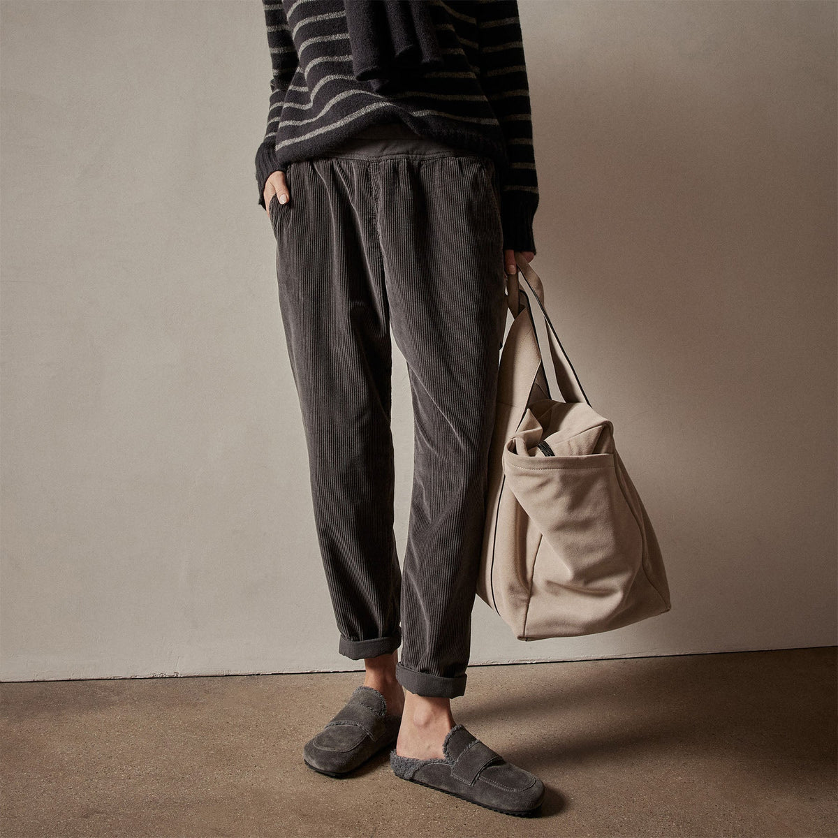 Relaxed Fit Corduroy Pant in Magma Pigment | James Perse Los Angeles