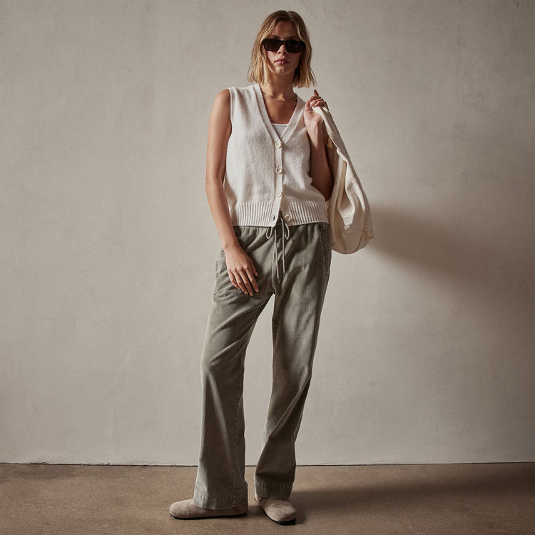 Wide Leg Corduroy Pant in Concrete Pigment | James Perse Los Angeles