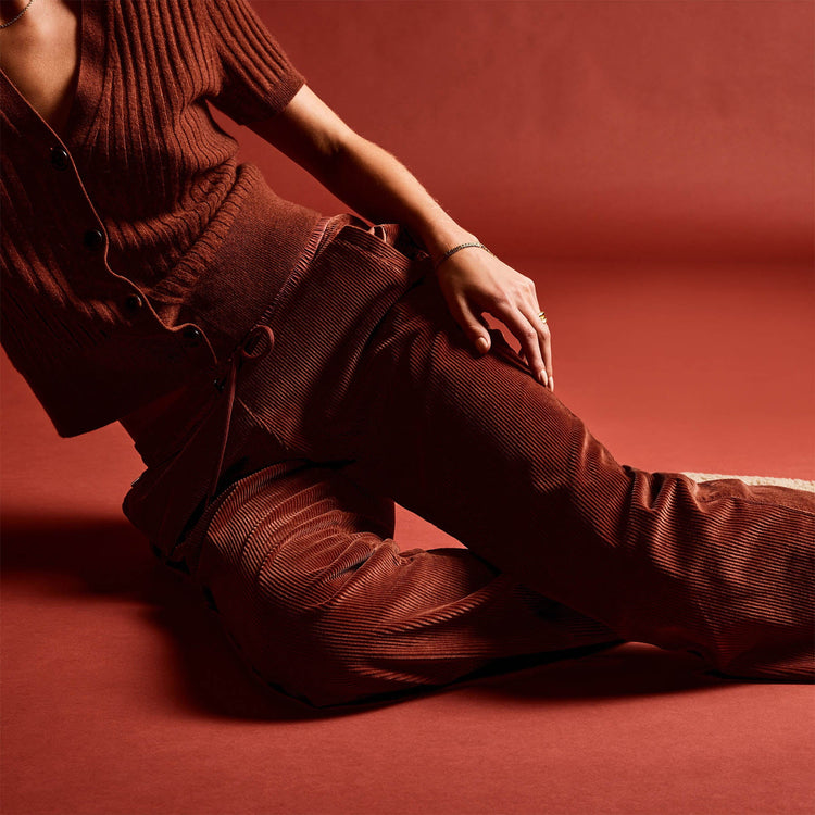 Wide Leg Corduroy Pant in Goji Pigment | James Perse Los Angeles
