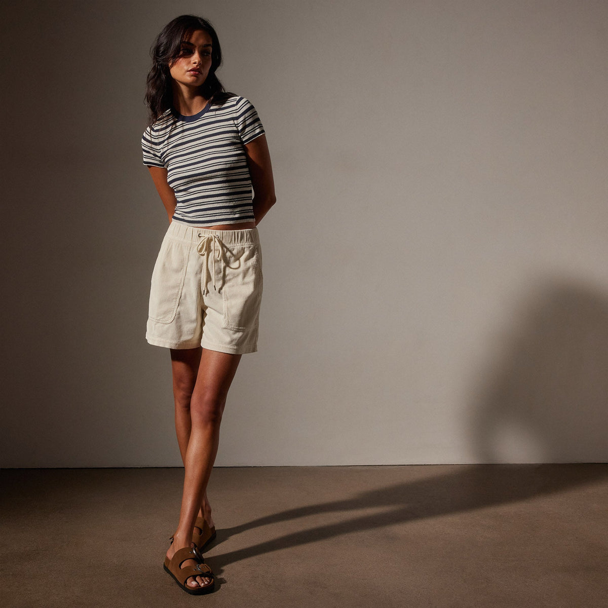 Lightweight Wide Cord Short in Canvas Pigment | James Perse Los Angeles