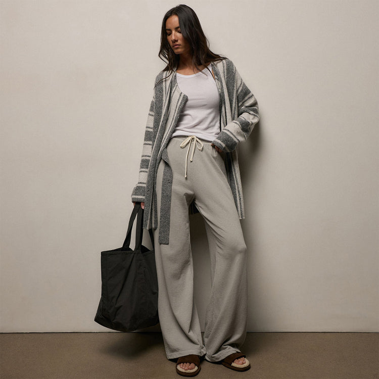 Vintage French Terry Wide Leg Sweatpant in Fog Pigment | James Perse Los Angeles