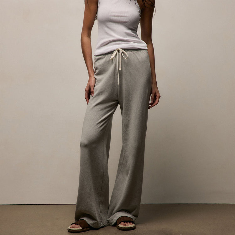 Vintage French Terry Wide Leg Sweatpant in Fog Pigment | James Perse Los Angeles