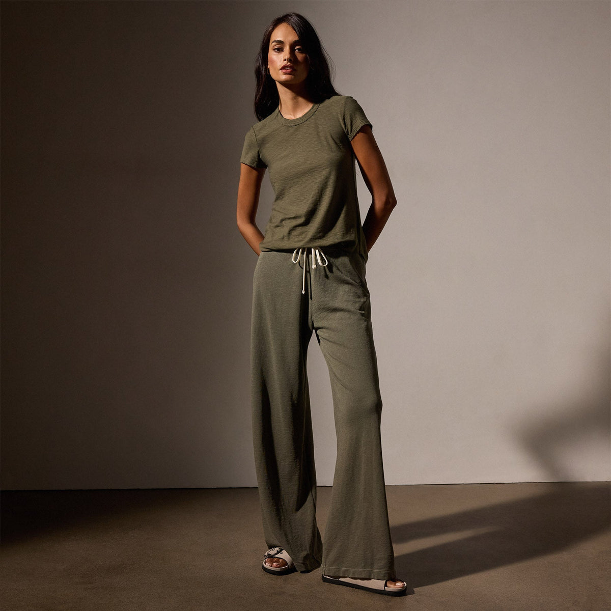 Wide Leg Sweatpant in Trooper Pigment | James Perse Los Angeles