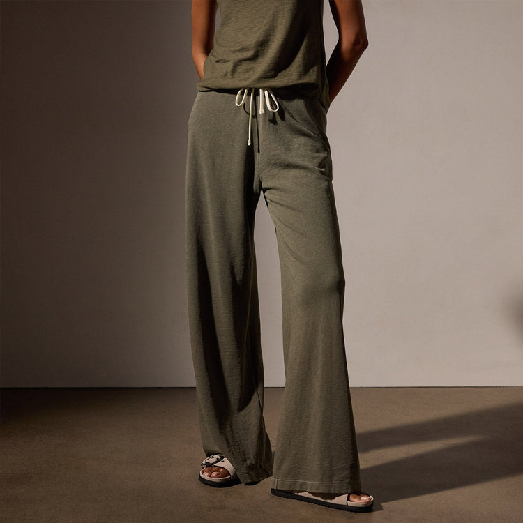 Wide Leg Sweatpant in Trooper Pigment | James Perse Los Angeles