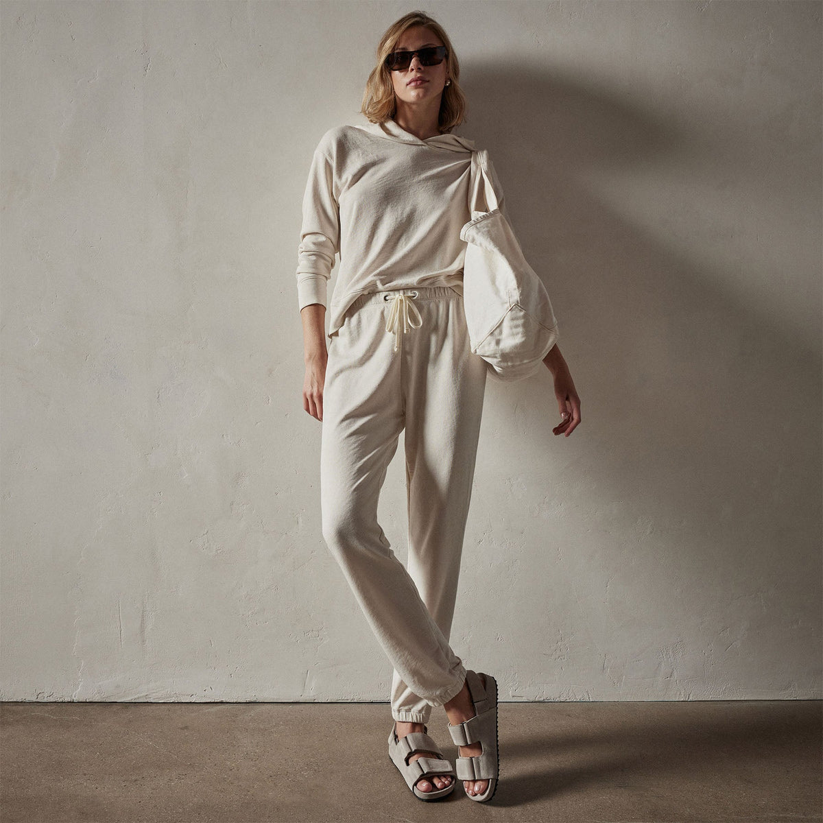 French Terry Sweat Pant in Canvas Pigment | James Perse Los Angeles