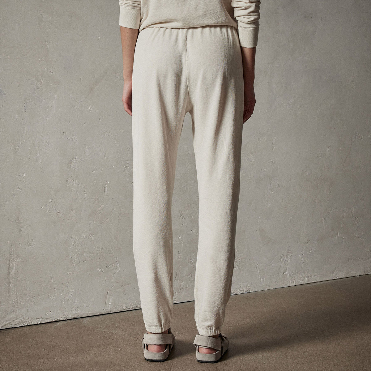 French Terry Sweat Pant in Canvas Pigment | James Perse Los Angeles