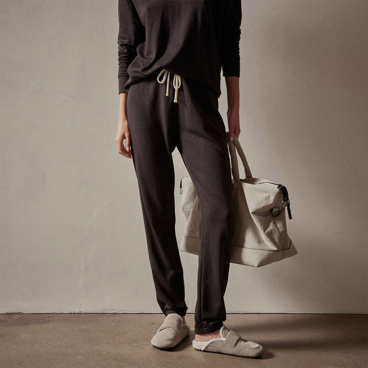 French Terry Sweat Pant in Kona | James Perse Los Angeles