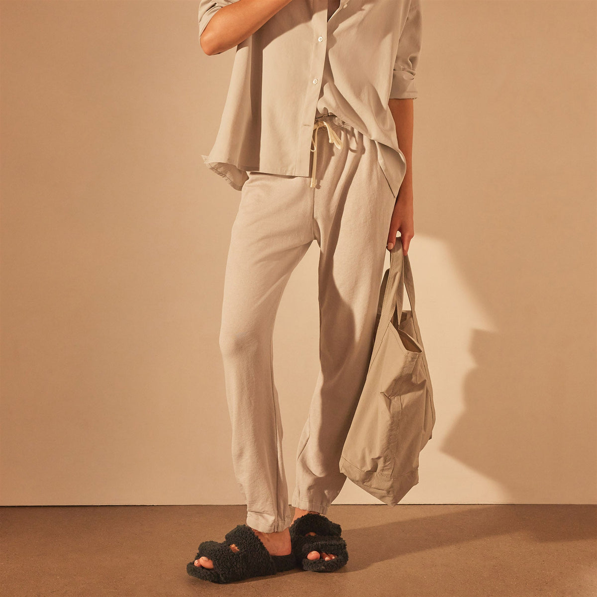 French Terry Sweat Pant in Salt Pigment | James Perse Los Angeles