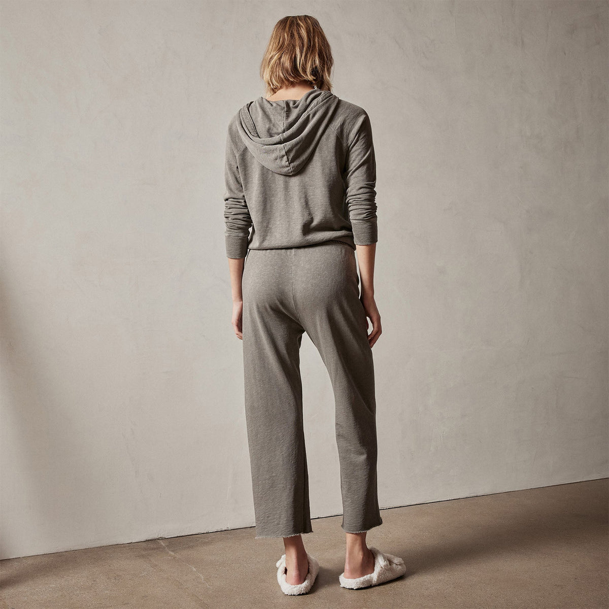 Vintage French Terry Cutoff Sweatpant in Burro Pigment | James Perse Los Angeles