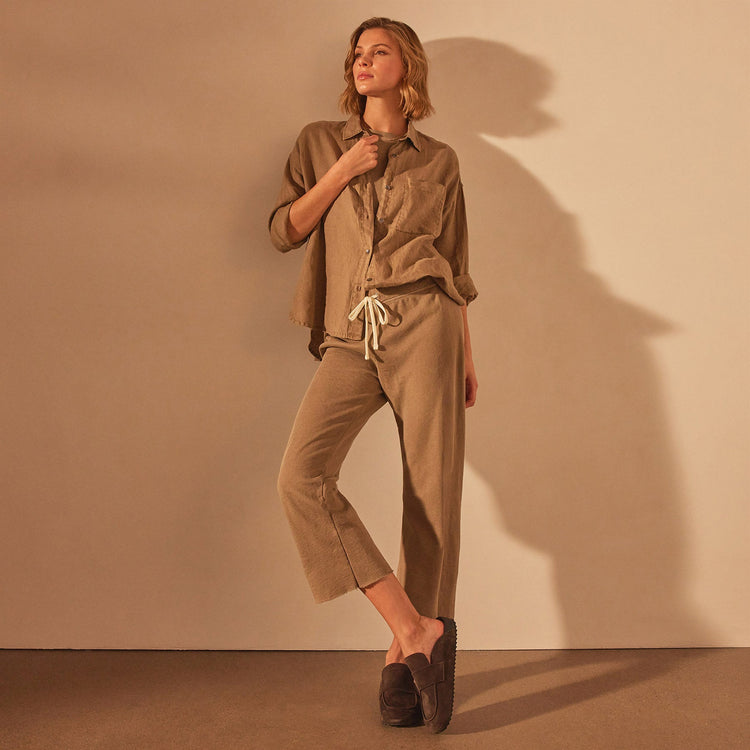 Vintage French Terry Cutoff Sweatpant in Cashew Pigment | James Perse Los Angeles