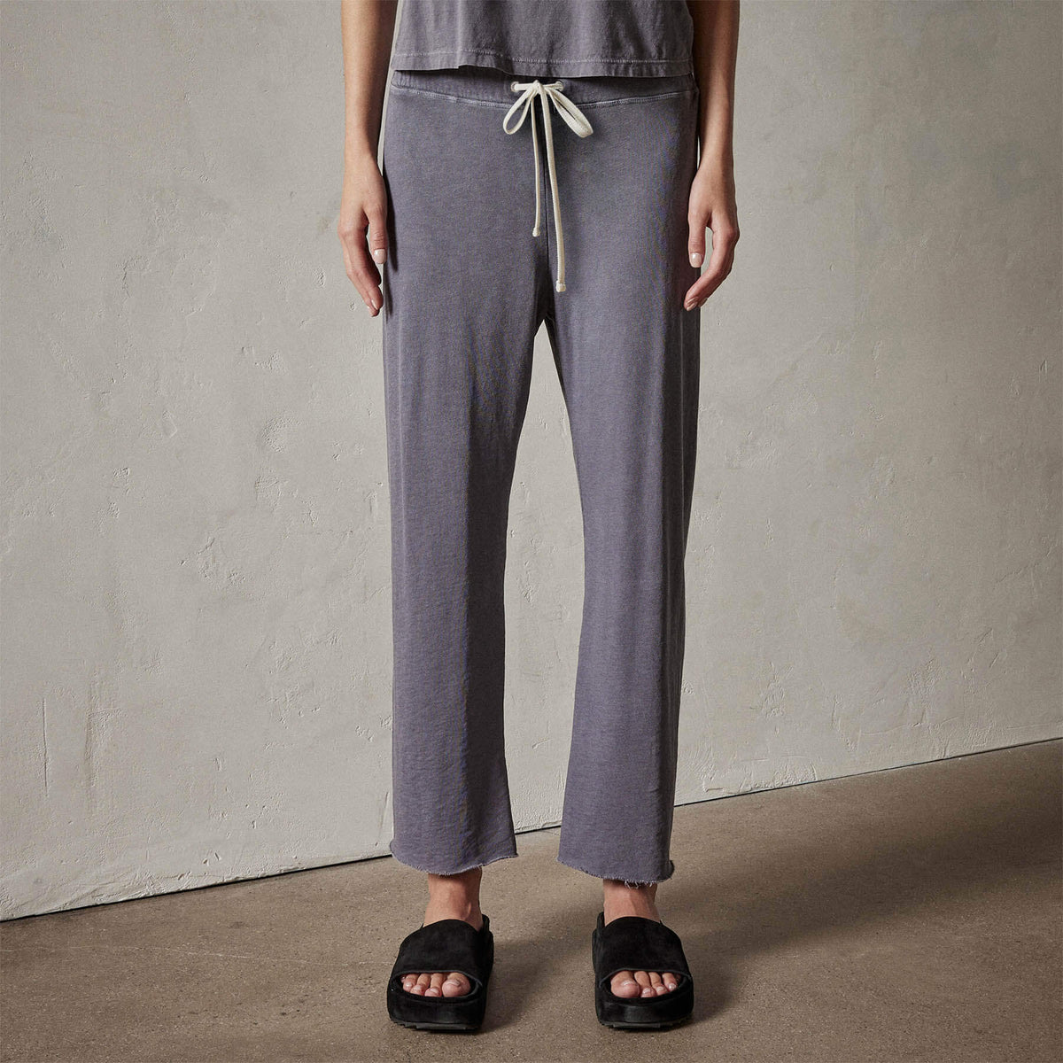 Vintage French Terry Cutoff Sweatpant in Flannel Pigment | James Perse Los Angeles