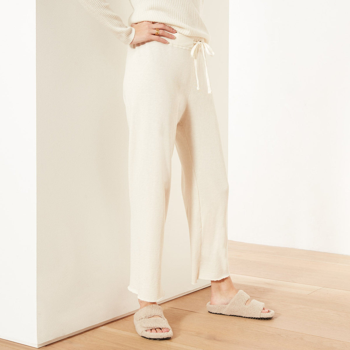 Vintage French Terry Cutoff Sweatpant - Marshmallow | James Perse Los Angeles