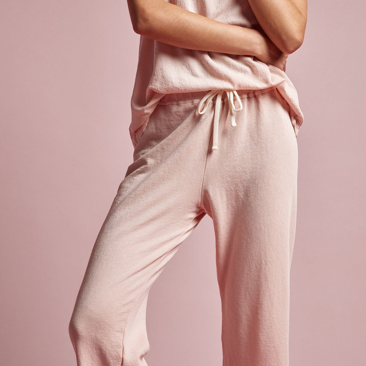 Vintage French Terry Cutoff Sweatpant in Nougat Pigment | James Perse Los Angeles