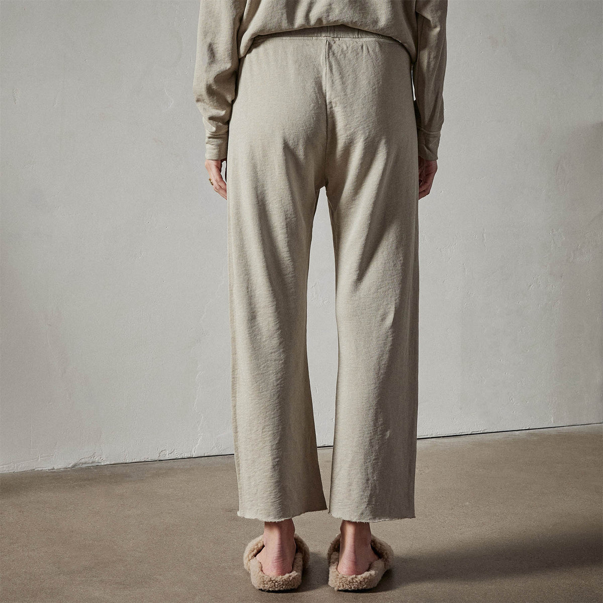 Vintage French Terry Cutoff Sweatpant in String Pigment | James Perse Los Angeles