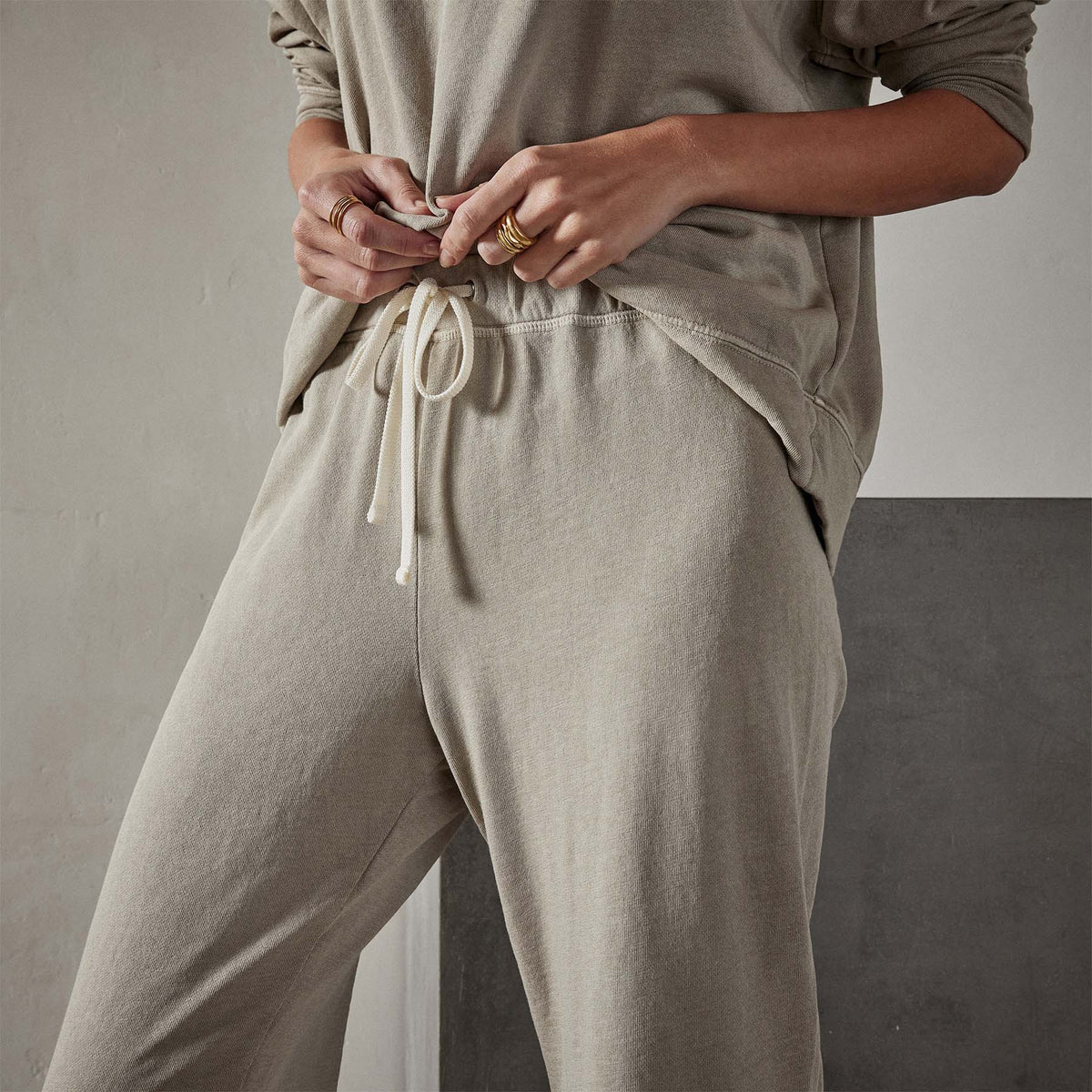 Vintage French Terry Cutoff Sweatpant in String Pigment | James Perse Los Angeles