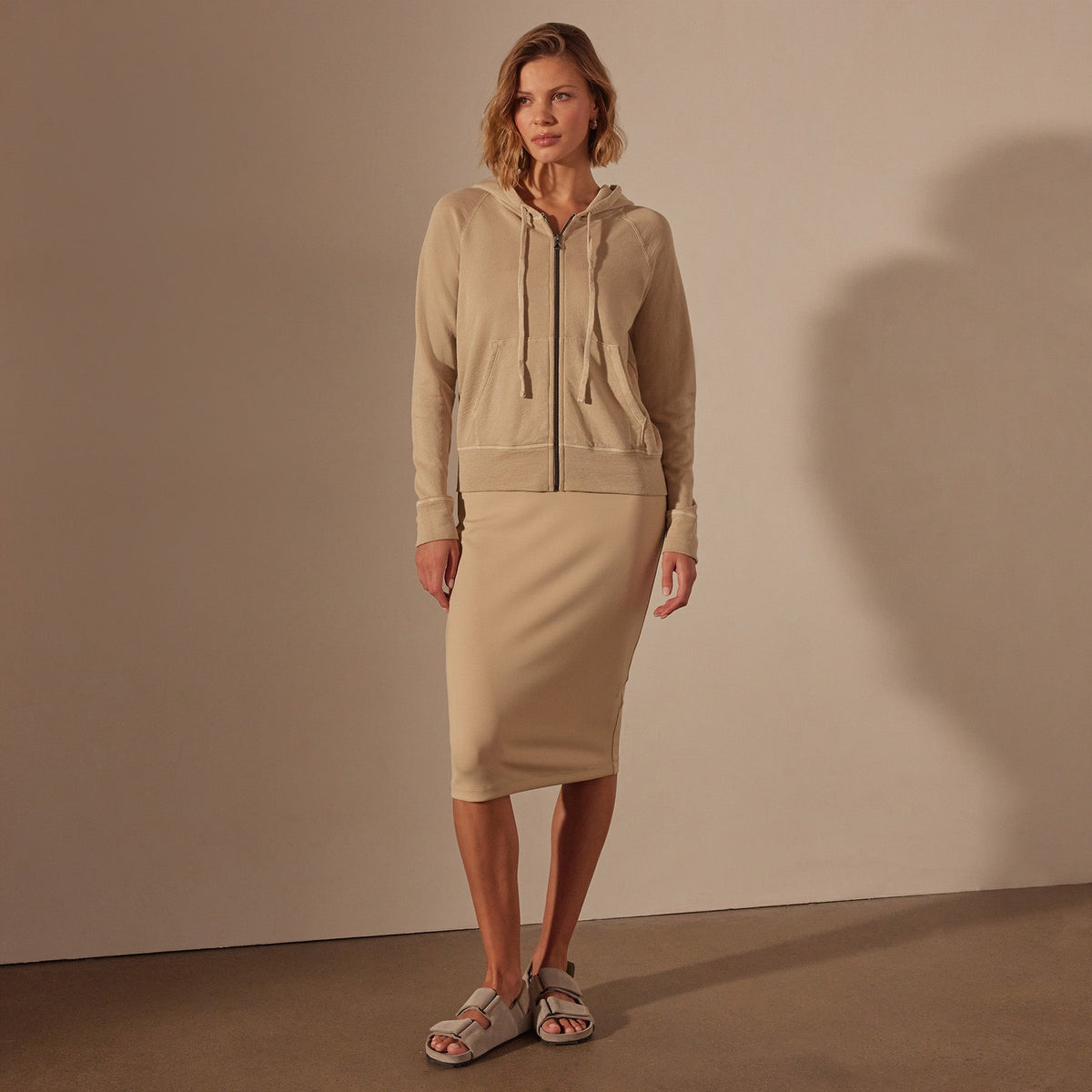 Vintage French Terry Zip Up Hoodie in Sand Dune Pigment | James Perse Los Angeles