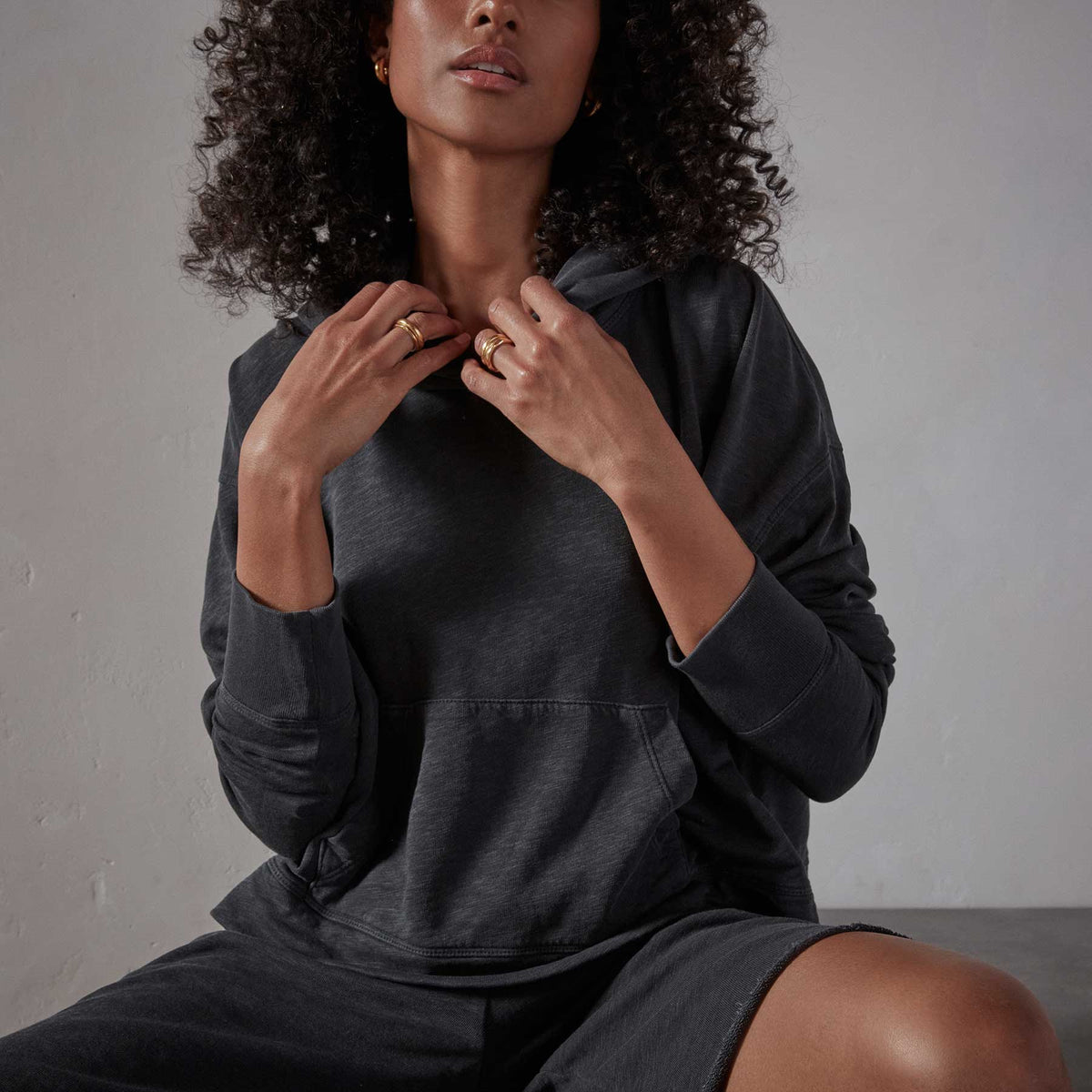 Vintage French Terry Cropped Hoody - Magma Pigment | James Perse Los Angeles