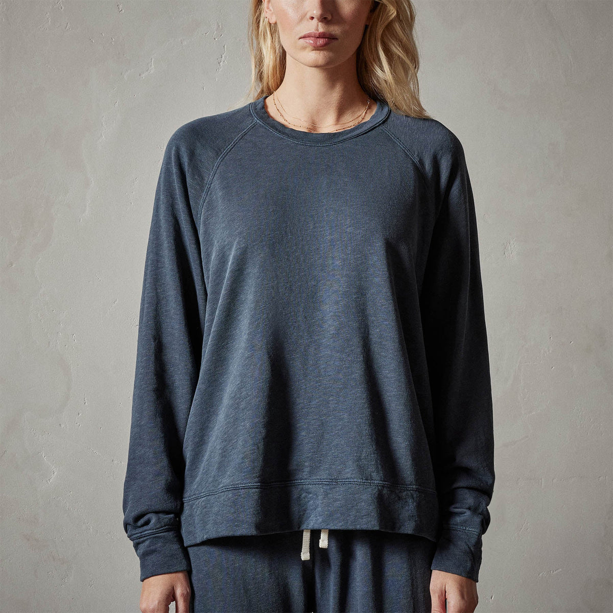 Vintage French Terry Relaxed Sweatshirt in Blue Oil Pigment | James Perse Los Angeles 