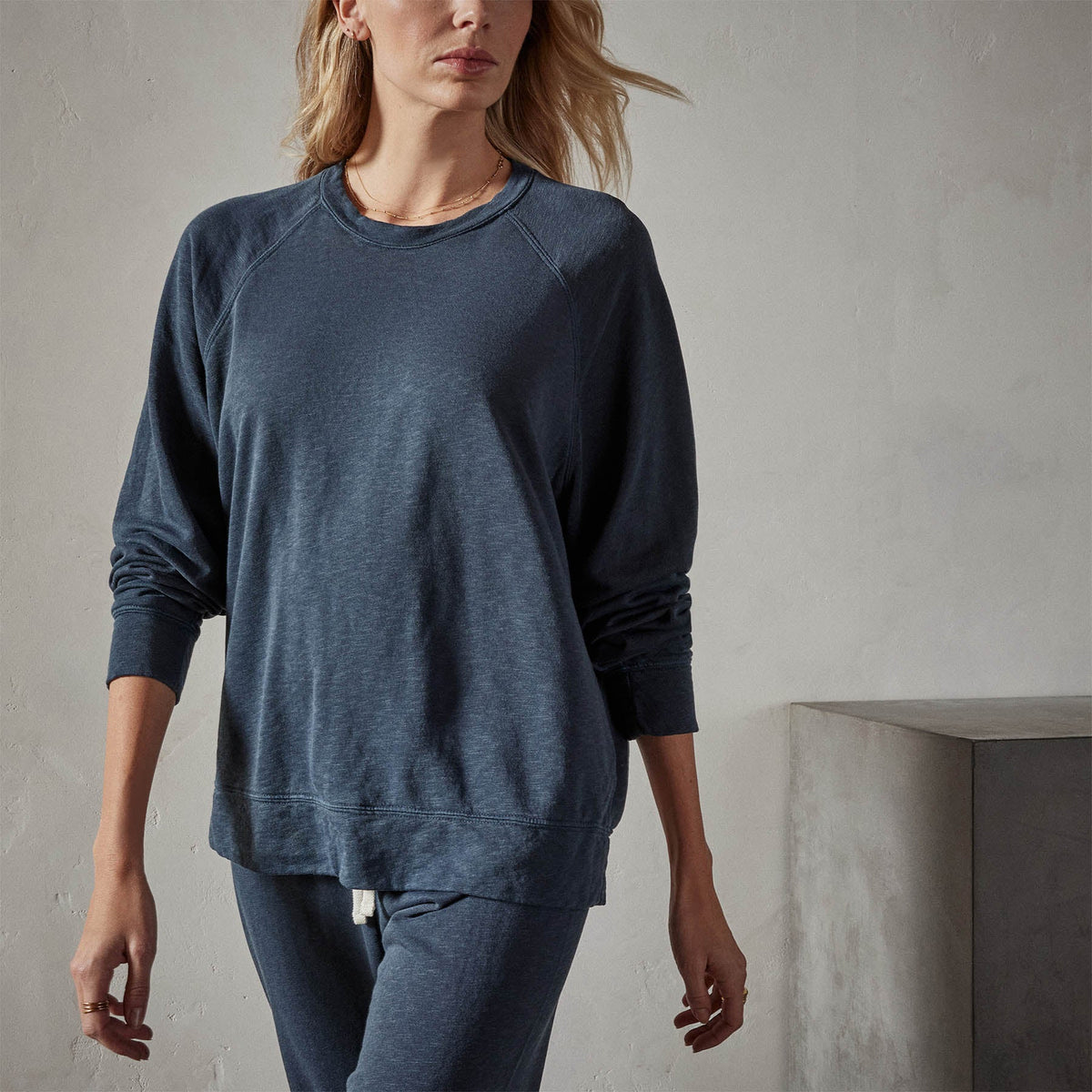 Vintage French Terry Relaxed Sweatshirt in Blue Oil Pigment | James Perse Los Angeles 