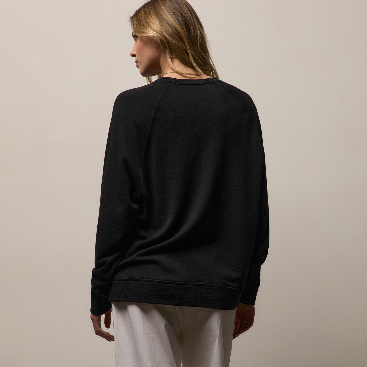 Vintage French Terry Relaxed Sweatshirt in Black | James Perse Los Angeles