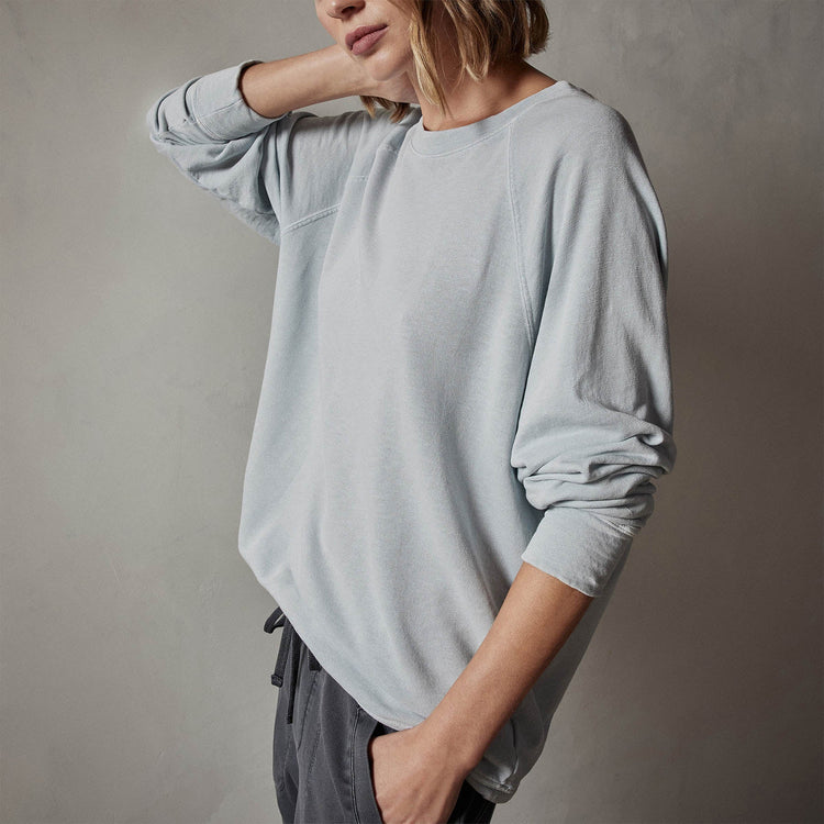 Vintage French Terry Relaxed Sweatshirt in Baby Blue Pigment | James Perse Los Angeles