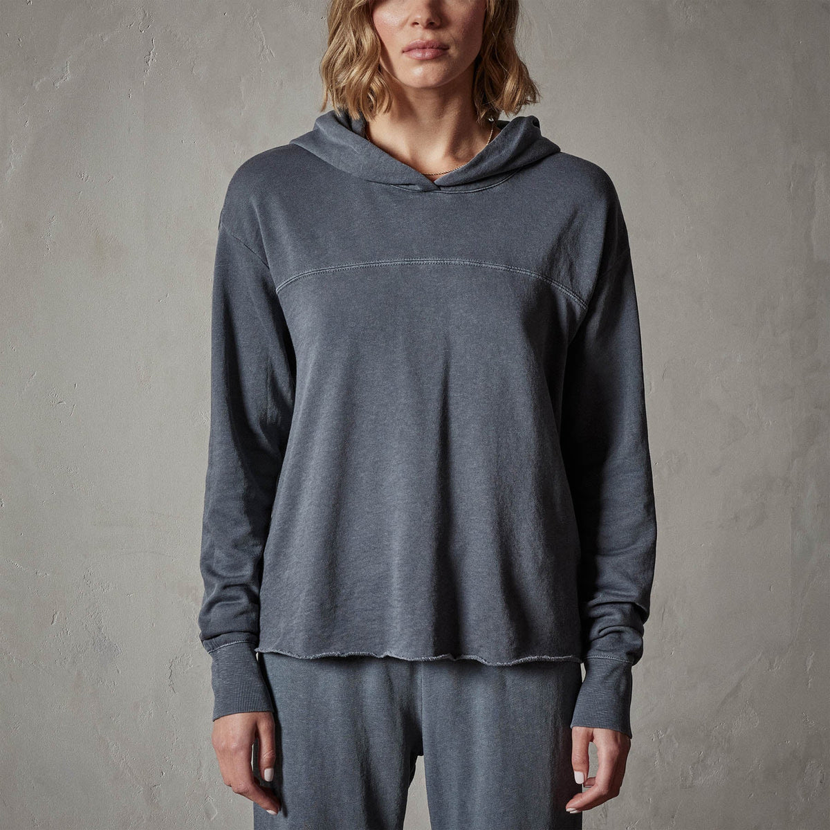 Hooded Sweat Top in Maine Pigment | James Perse Los Angeles